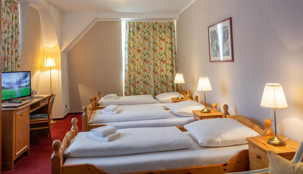 הילדסהיים Hotel Klosterturm מראה חיצוני תמונה