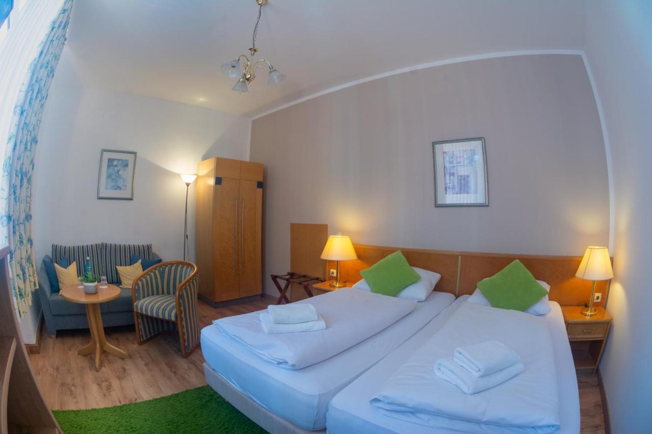 הילדסהיים Hotel Klosterturm מראה חיצוני תמונה